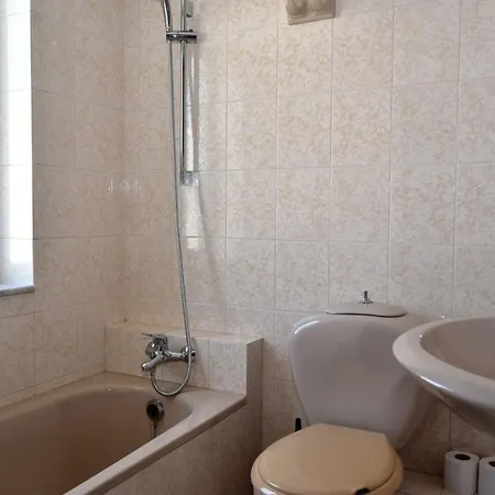 2 Bedroom Apartment - Spacious, Bright & Central - 4 Msida Exterior photo