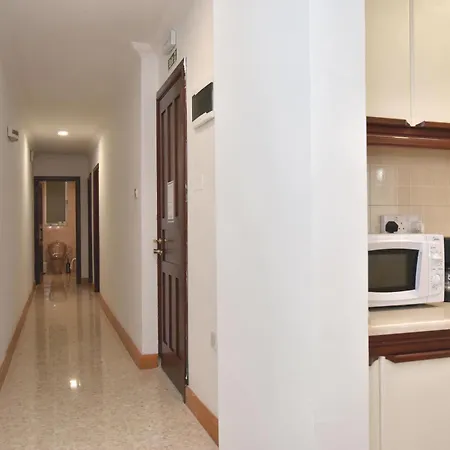 2 Bedroom Apartment - Spacious, Bright & Central - 4 Msida Exterior photo