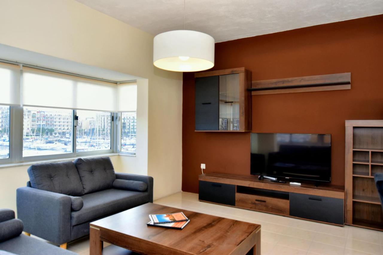 2 Bedroom - Spacious, Bright & - 4 Apartment Msida