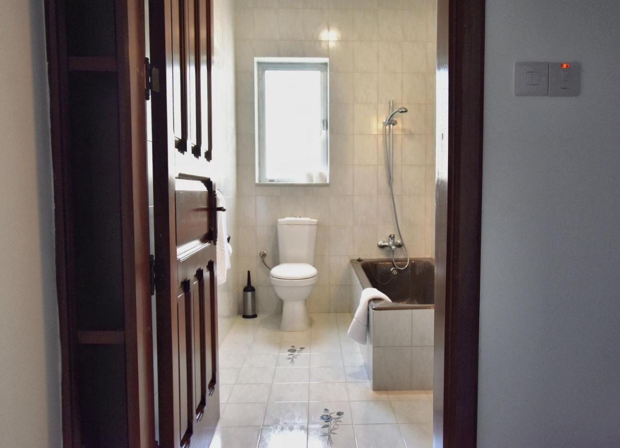 2 Bedroom - Spacious, Bright & - 4